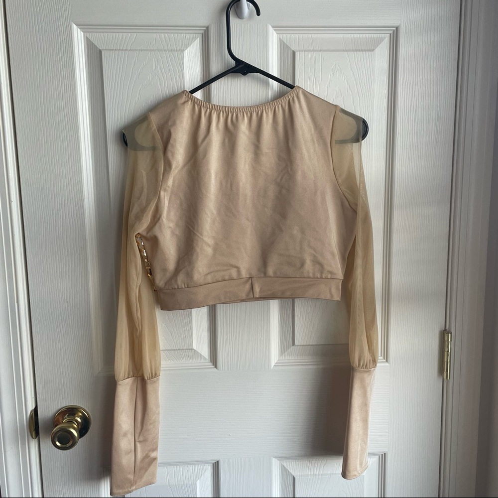 Kelle Two-piece Mesh Sleeve Costume - Picture 2 of 5